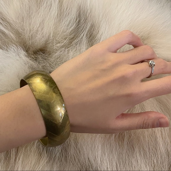 ✨Beautiful Vintage Brass Cuff Bracelet - Picture 2 of 2